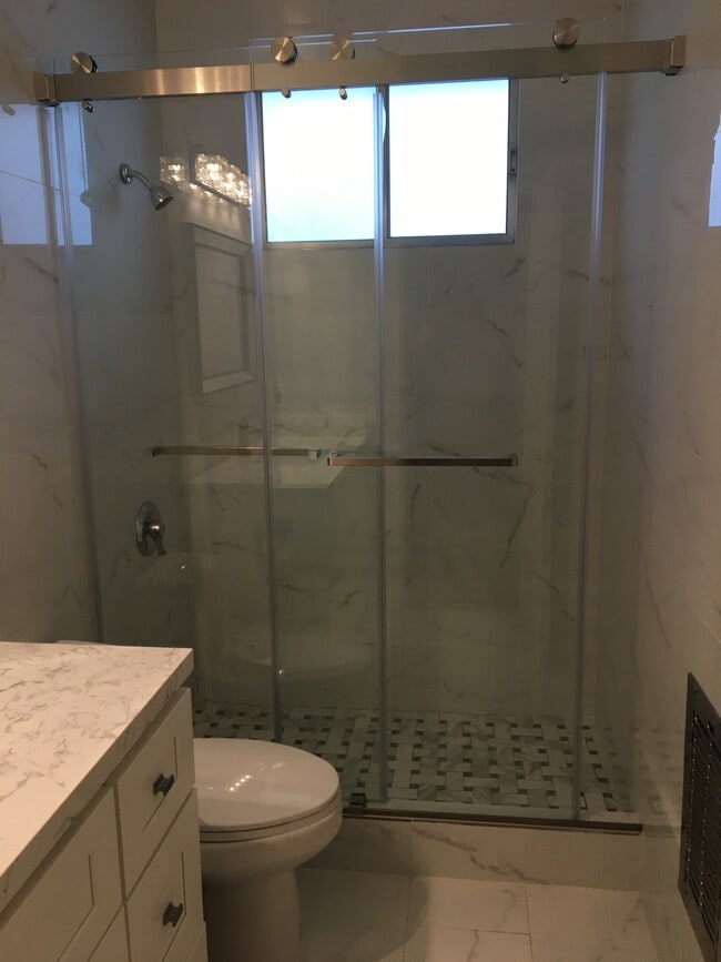 Photo - 8539 Saturn St Unit #4