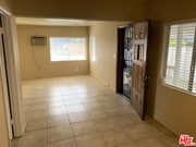 Photo - 2409 Cabot St