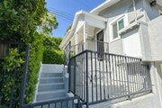 Photo - 2749 Griffith Park Blvd House