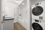Photo - Kling Trio Apartments