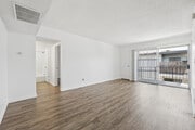 2BR, 2BA - 1200SF - Living Room - Mountain View Manor Apartments