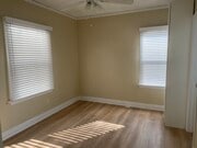 Bedroom - 508 W Holly Ave