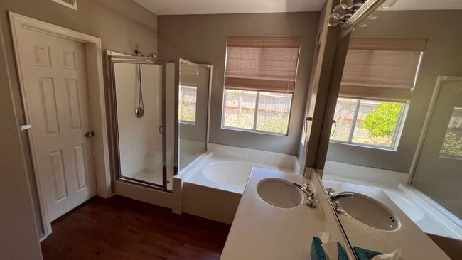 Photo - Beautiful home in gated community! Spaciou...