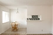 Photo - 460 Vista Ave Townhome