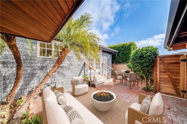 Photo - 1641 Catalina St