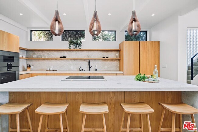 Photo - 31376 Broad Beach Rd