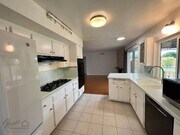 Photo - Homes Management - 3 bed, 2 bath home off Oak Hill