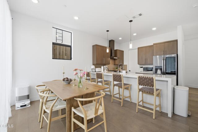 Photo - 3226 W Robinson Ln