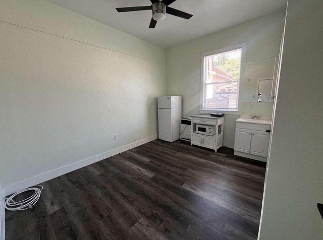 Photo - 732 E. Santa Clara St.