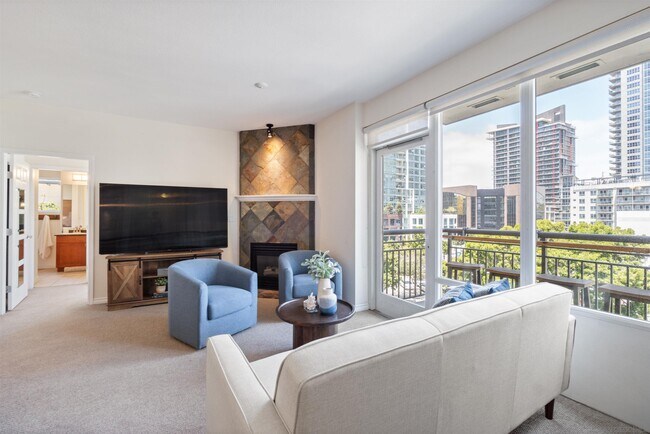 Photo - 1240 India St Unit 517