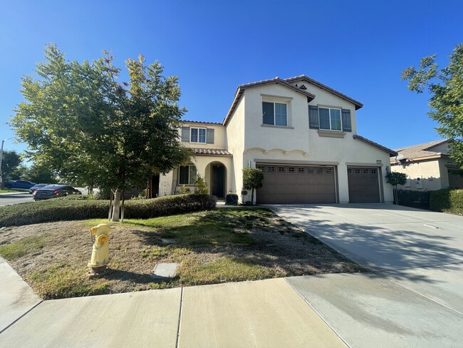 Astrid Way - Astrid Way House