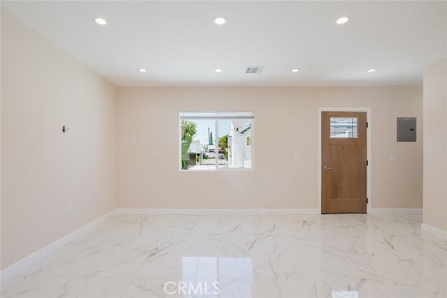 Photo - 6550 Beeman Ave