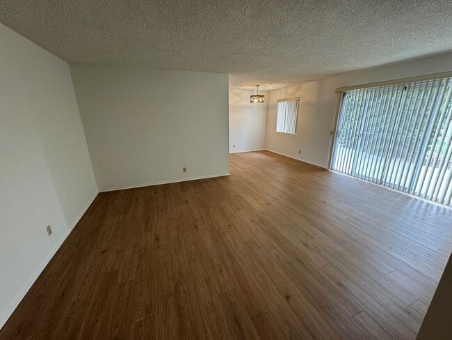 Photo - East Ventura Home- Spacious Backyard!