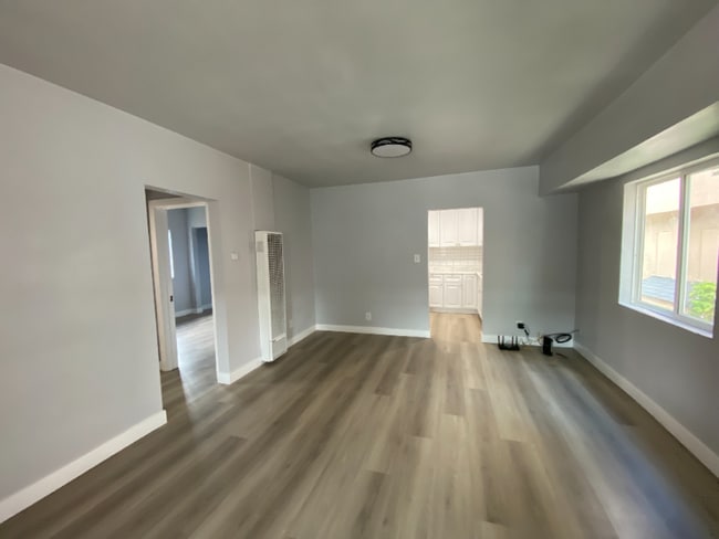 Photo - 1509 E 20th St Unit Main House