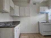 Photo - 166 E 36th Pl Unit G