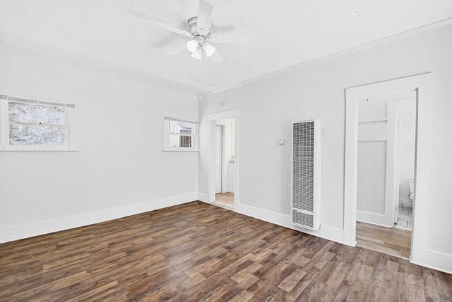 Building Photo - 1074 Obispo Ave Unit 105