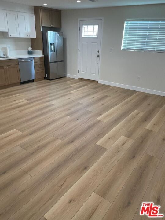 Photo - 8010 Longridge Ave