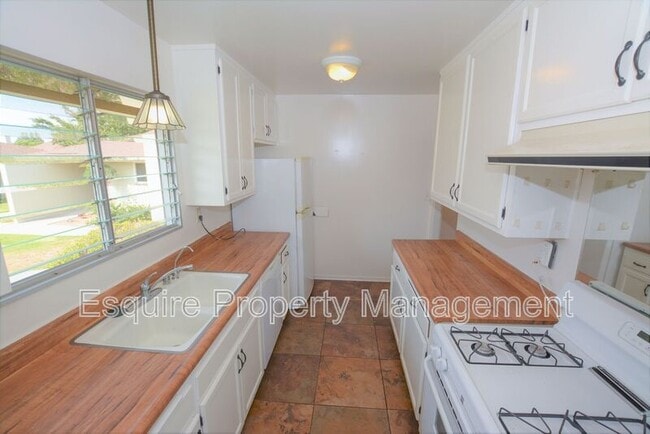 Photo - 2235 Camilar Dr