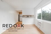 Photo - 13910 Sayre St Unit 1