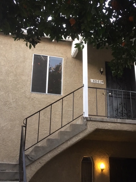 Photo - 4261 1/2 Garthwaite Ave Unit 4261 1/2