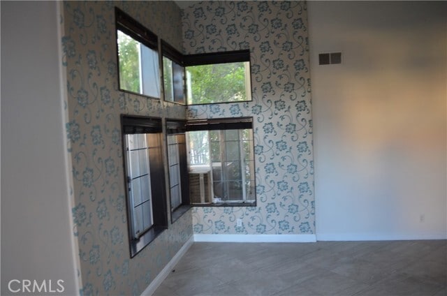 Photo - 7480 Addison Rd