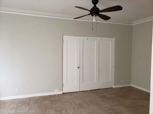 Photo - 723 E 3rd St Unit 14