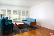Photo - 1900 Sycamore Dr