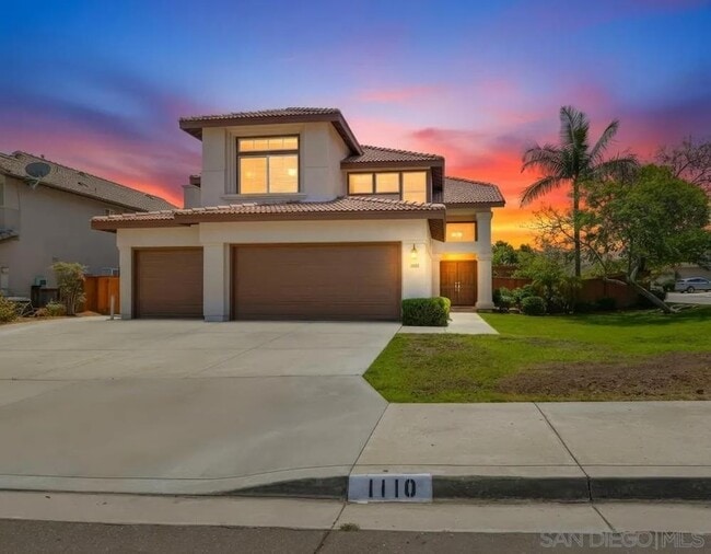 Building Photo - 1100 Corrales Ln