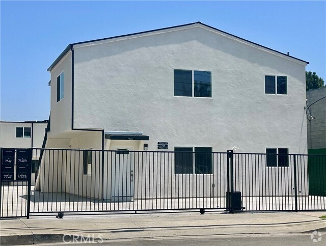 Building Photo - 7728 Laurel Canyon Blvd Rental