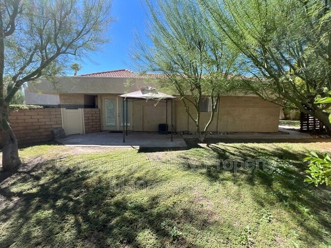 Photo - 2961 Sunflower Cir W