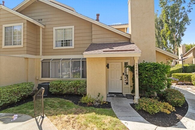 Building Photo - 26481 Olivewood Rental