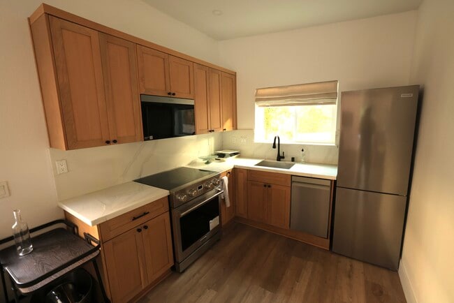 Photo - 12531 Caswell Ave