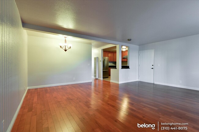 Building Photo - 4903 Indian Wood Rd Unit 109
