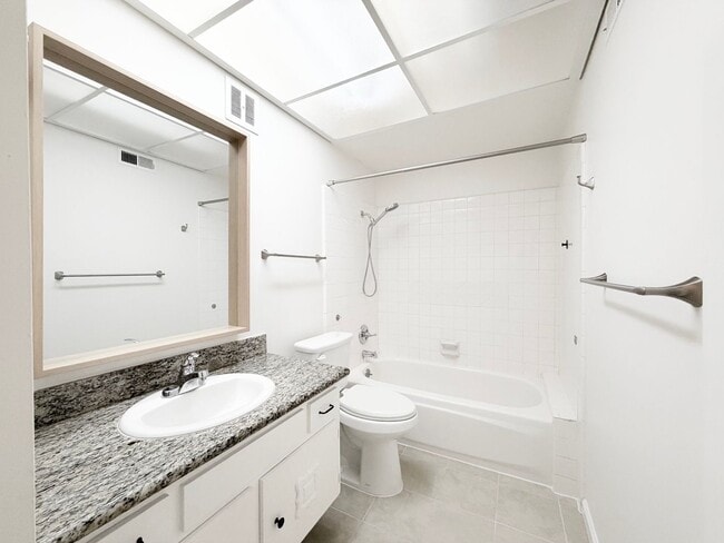 Photo - Cozy, charming newly updated 3 bed 2 bath home located in a cul-de-sac