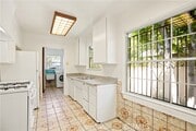 Photo - 556 N Sunset Ave