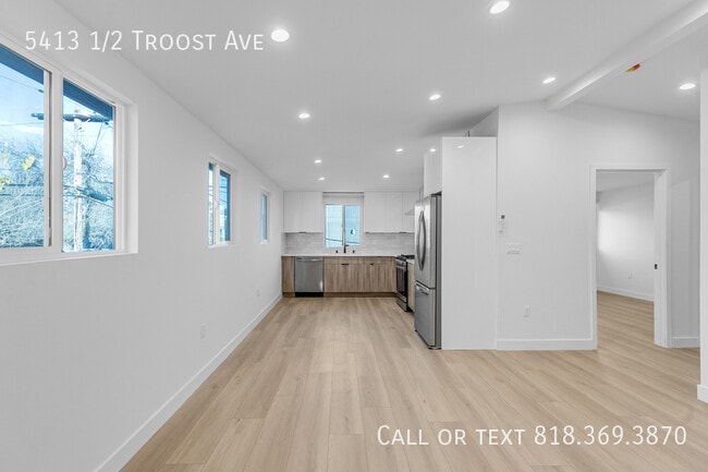 Photo - 5413 1/2 Troost Ave-