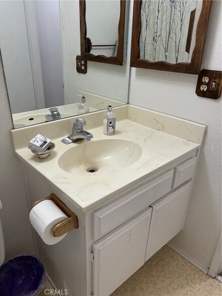 Photo - 301 Canyon Crest Ln