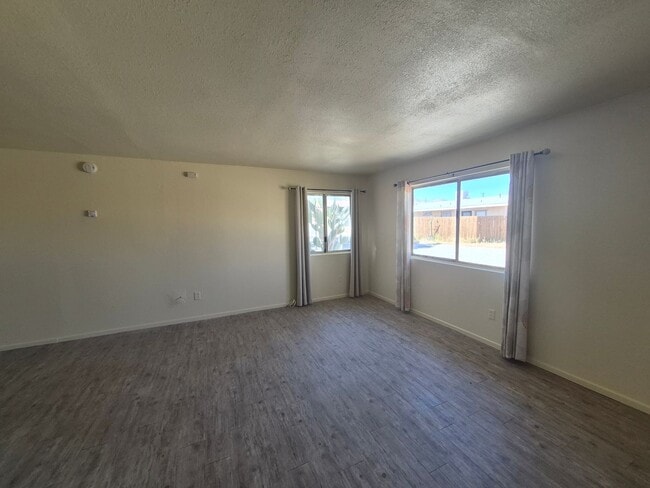 Photo - 61464 Desert Air Rd Unit Back