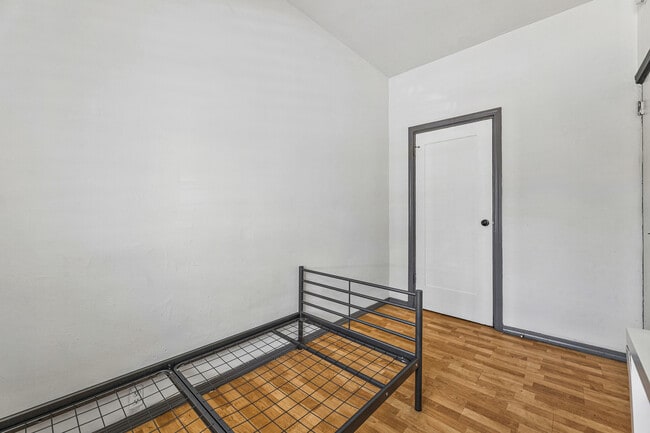 Photo - 2816 Ellendale Pl Unit 6