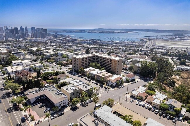 Building Photo - 230 W Laurel St