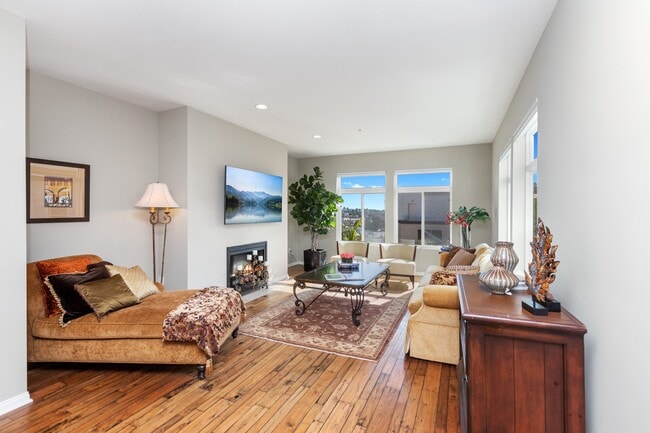 Photo - 301 Mission Ave Unit 601