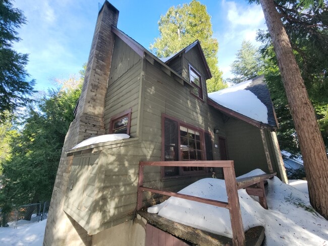 Photo - 865 Bear Springs Rd