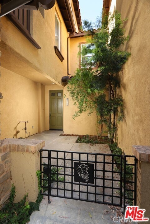 Photo - 211 Danbrook