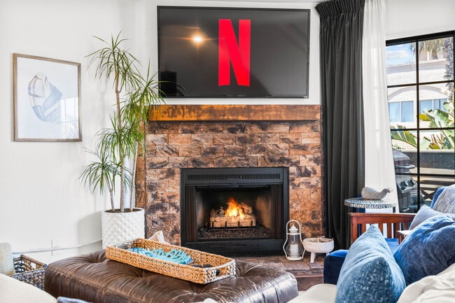 Photo - 727 Seacoast Dr Unit 727