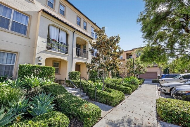 Photo - 228 Capricorn