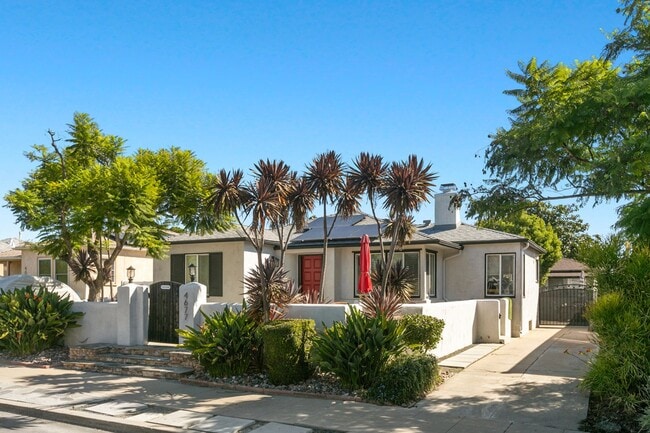 Photo - Spacious Talmadge Home WITH POOL!