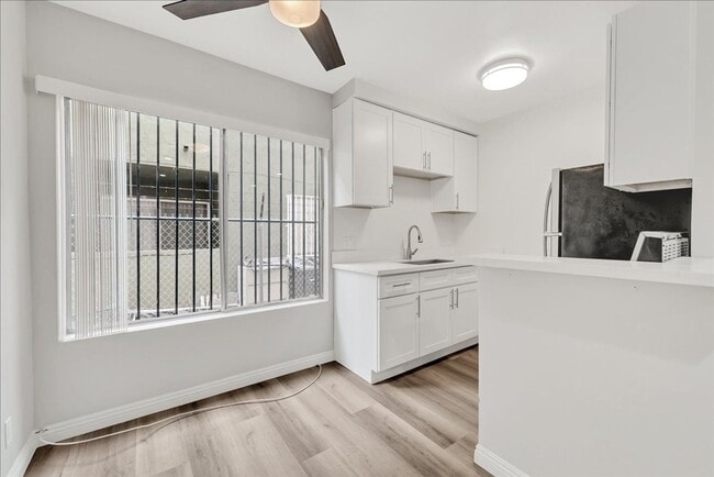 Photo - 12767 Pacific Ave Unit 04