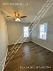 Photo - 702 E 7th St Apartment Unit 4