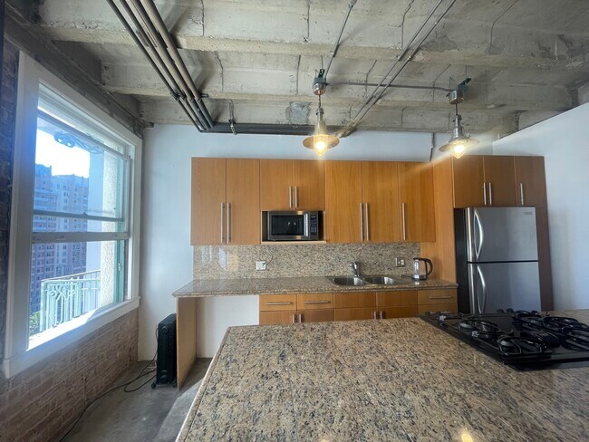 Photo - 455 E Ocean Blvd