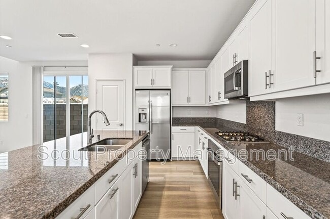 Photo - 45079 Via Vela